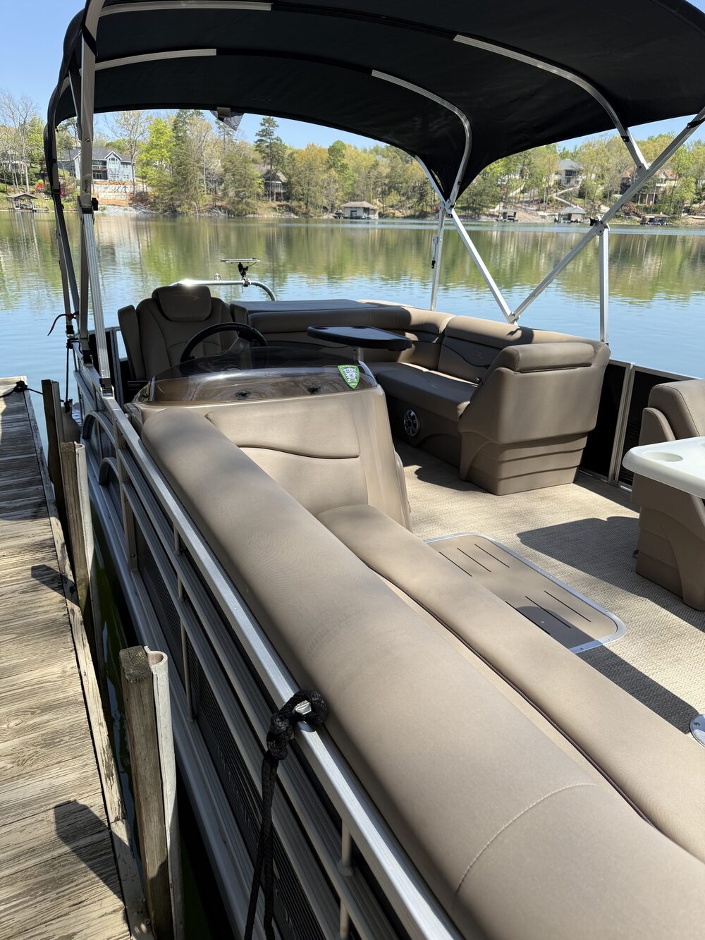 "Black Benny" pontoon
