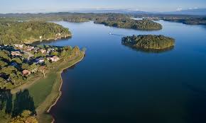 Boat delivery on Tellico Lake